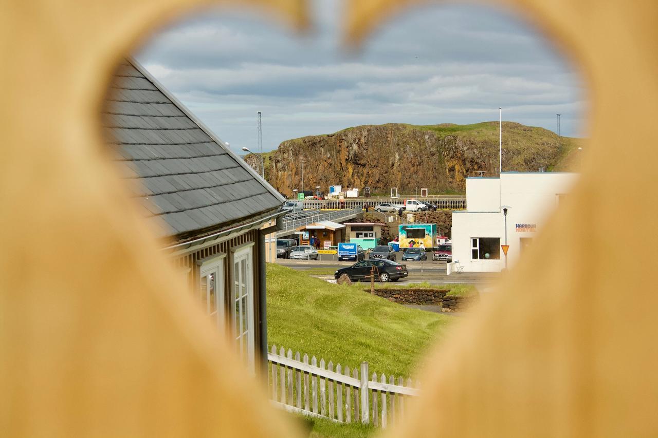 Akkeri Guesthouse Stykkisholmur Exterior photo